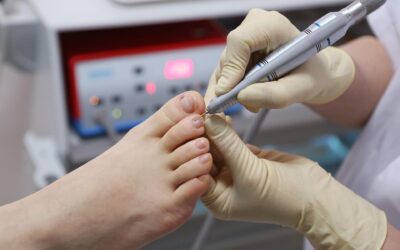WHAT KINDS OF DOCTORS ARE PODIATRISTS?